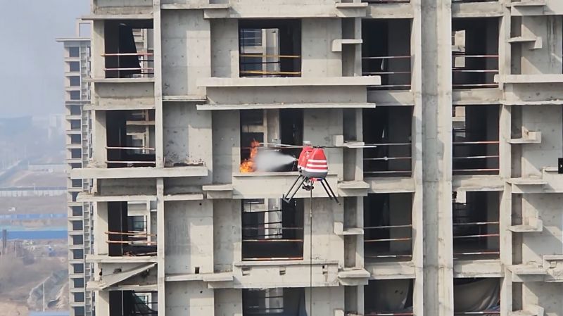 石家莊支隊高層建筑滅火救援演練